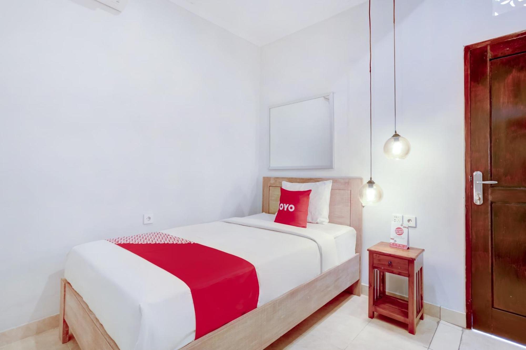 Oyo 90022 Puri Kramas Canggu エクステリア 写真