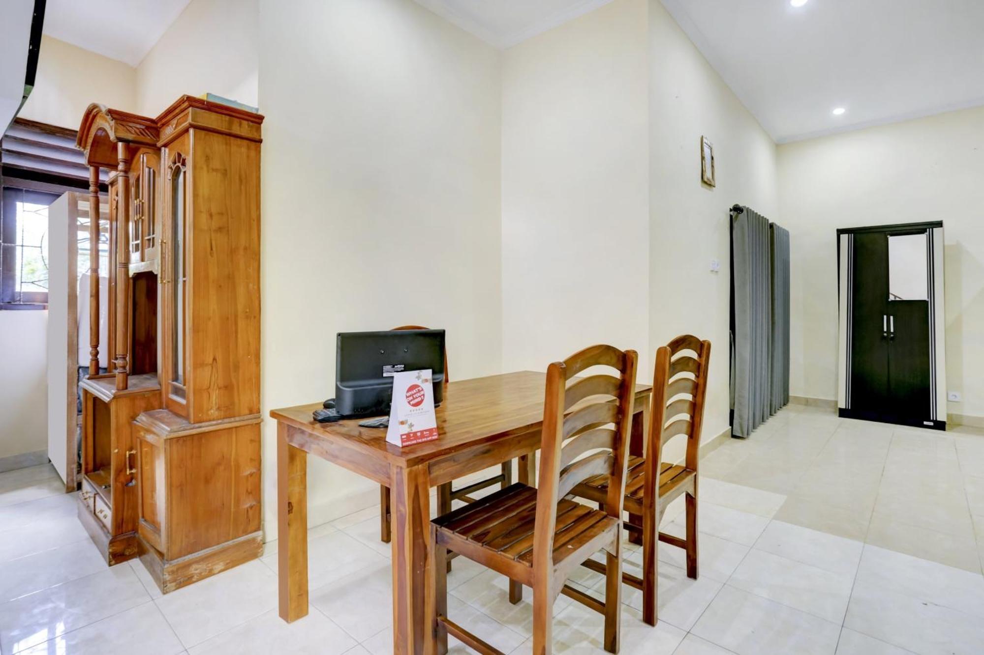 Oyo 90022 Puri Kramas Canggu エクステリア 写真