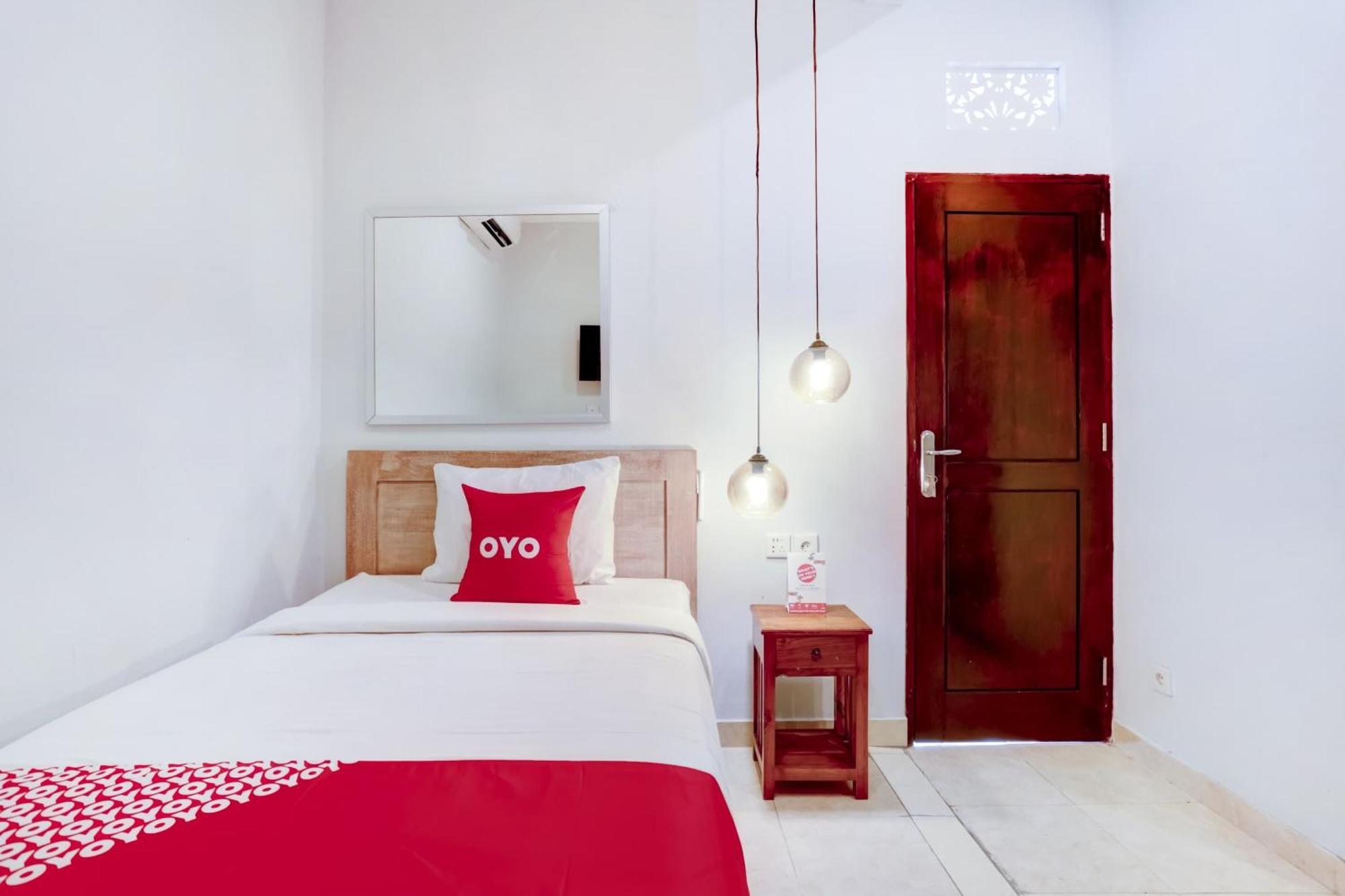 Oyo 90022 Puri Kramas Canggu エクステリア 写真